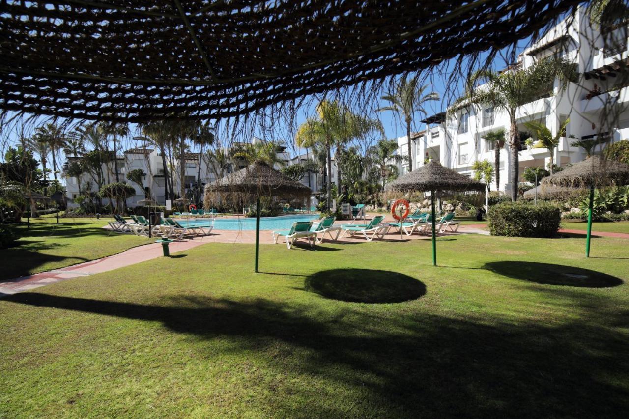 Appartement Exceptional Beachfront Complex With Pool In Costalita,