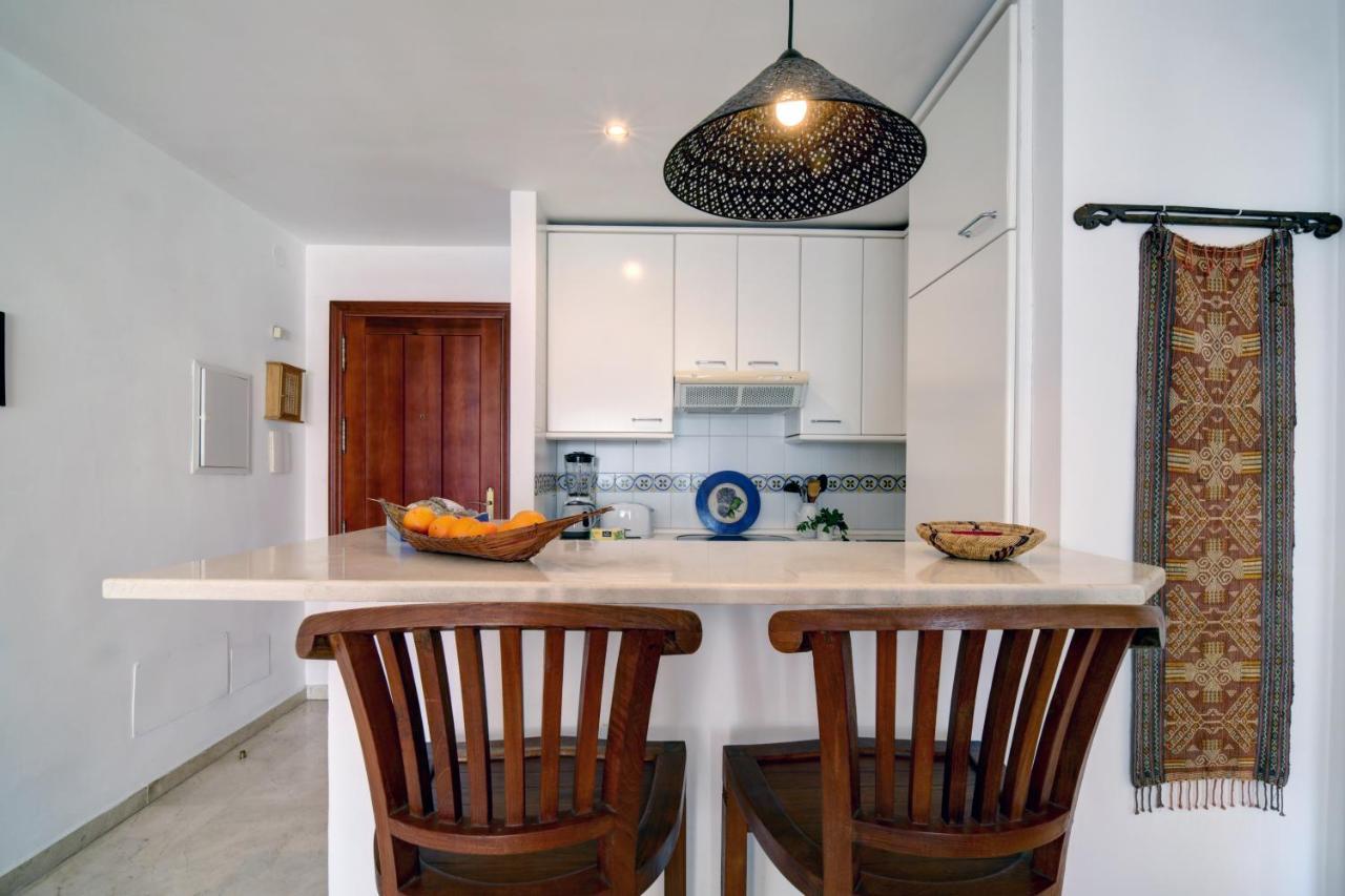 Appartement Exceptional Beachfront Complex With Pool In Costalita,