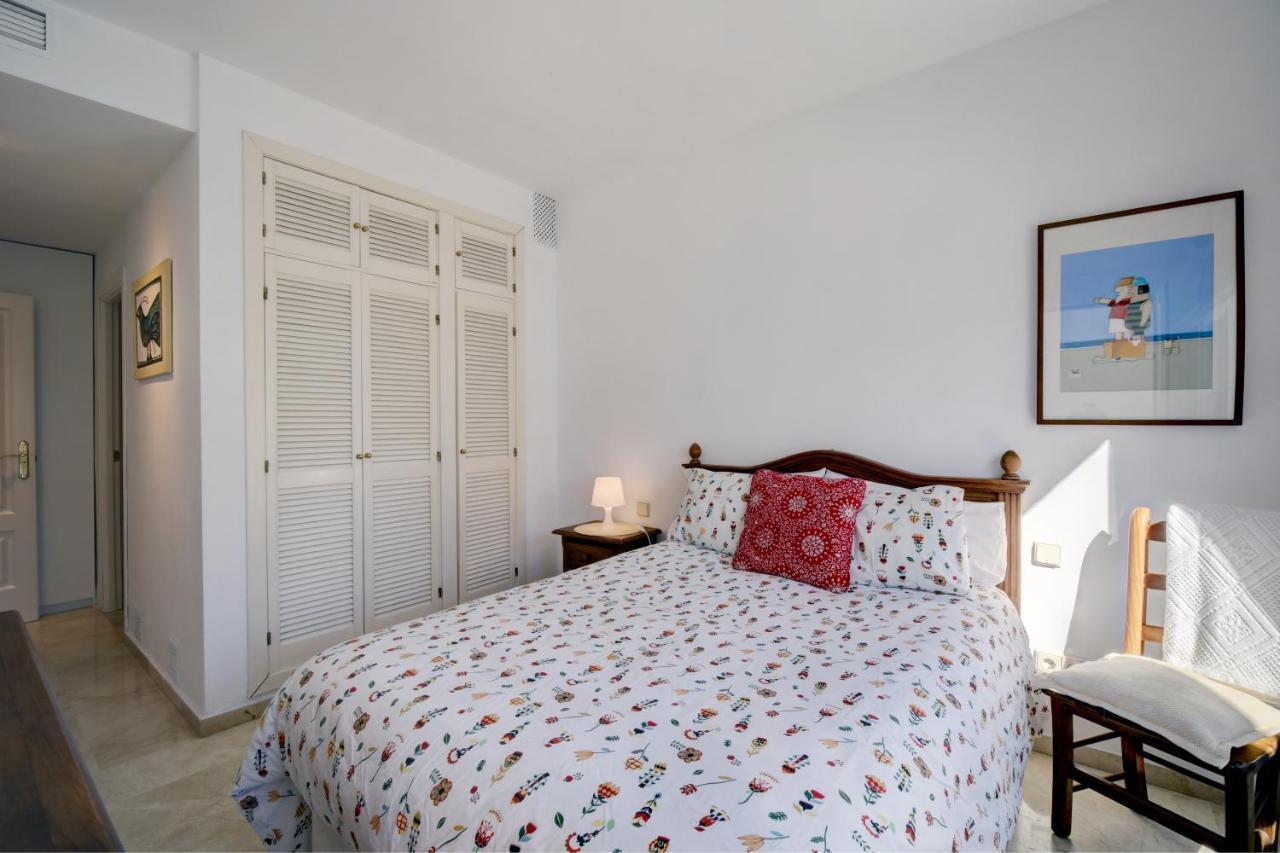 Appartement Exceptional Beachfront Complex With Pool In Costalita,